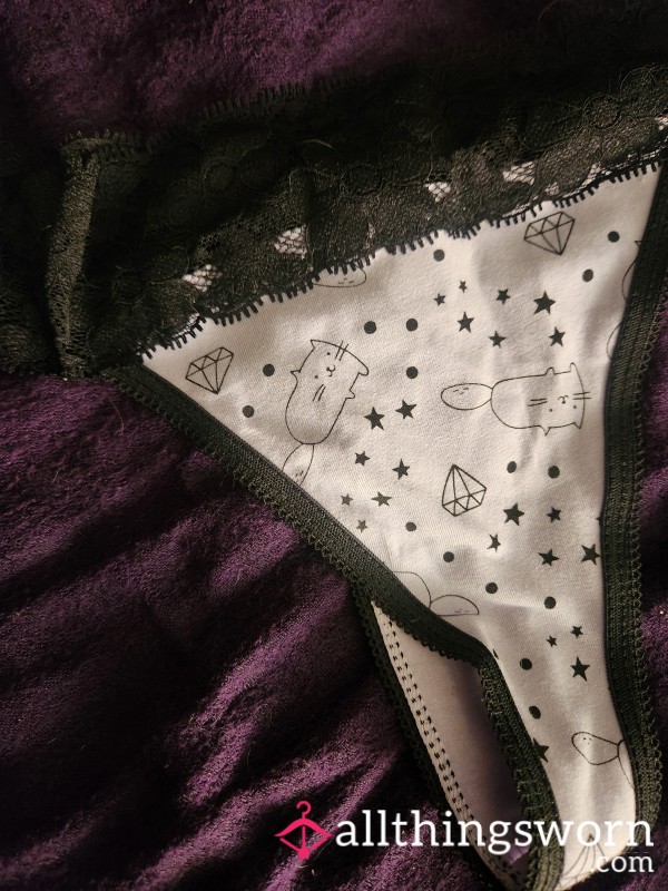 Super Cute Graphic Cotton Thong With Lace Waste