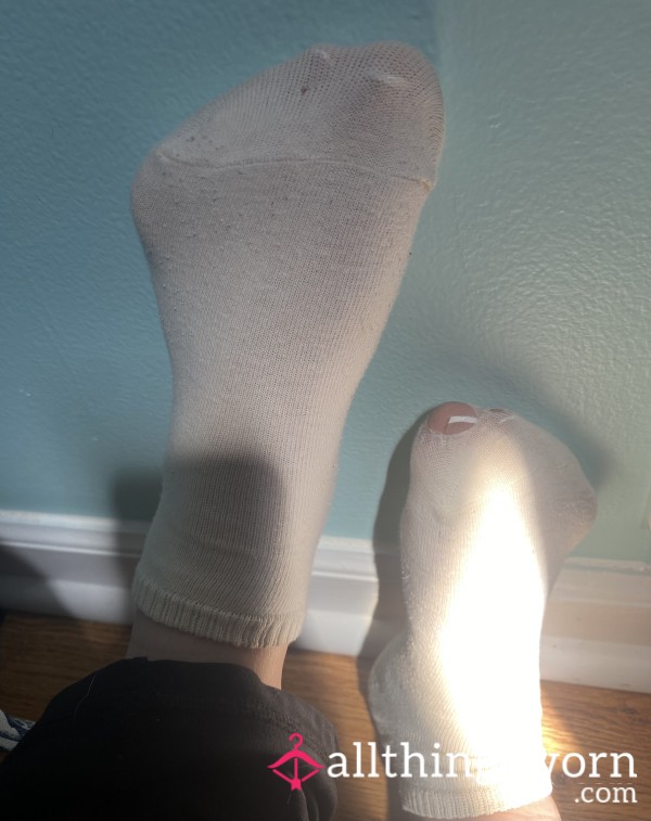 Super HOLY Worn Out Socks