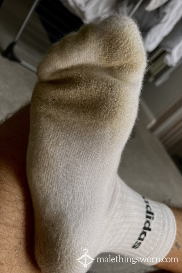 SOLD 💦 Sweaty Gym Sox 🤢