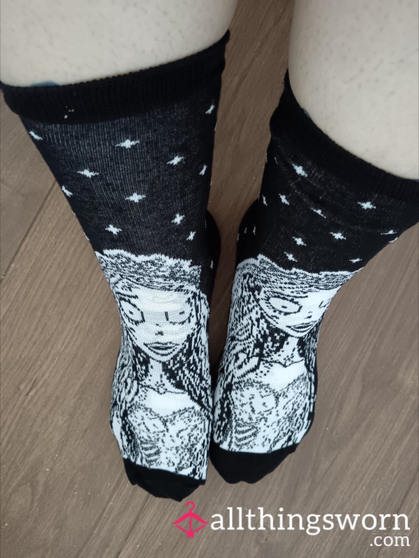 The Corpse Bride Black Socks UK Size 6 - Worn How You Want Them To Be!! LET'S GET Sp**KY 🎃 👻🕸️☠️