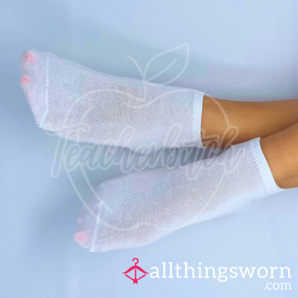 Thin, White Ankle Socks | 13 Of 20 Pairs Available