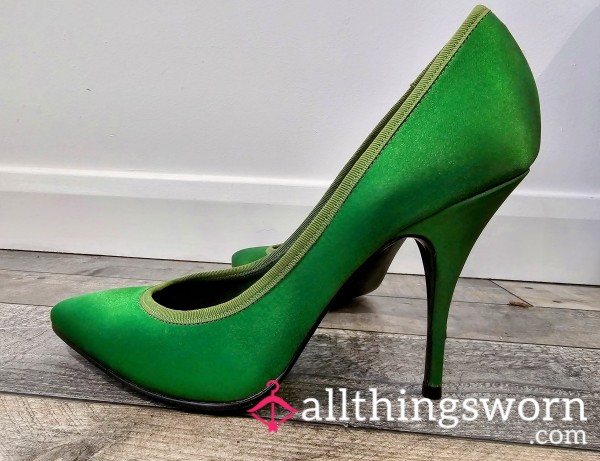 Very Well Worn Stunning Green Court Heels For You Foot Fet**h Lovers - Really Smell Of Me !