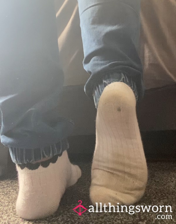Well Worn Stinky White Ankle Socks