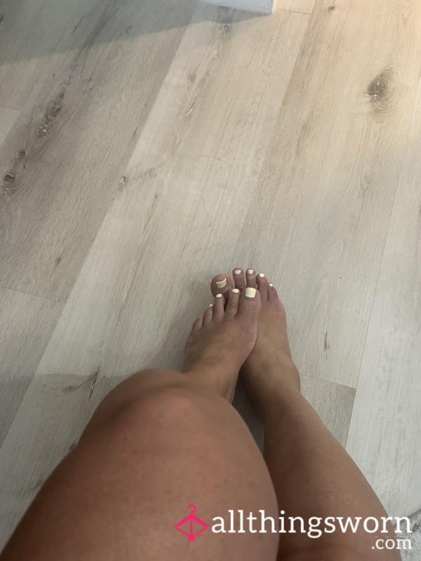 What Should I Do With My Cute Feet?