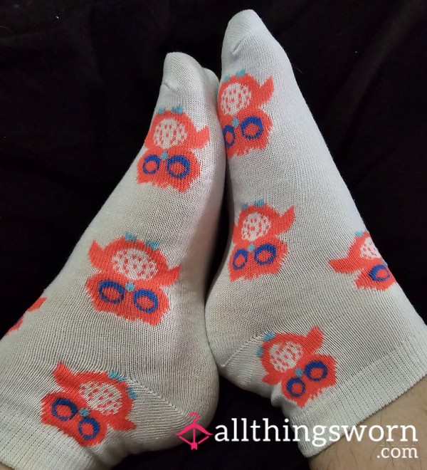 BBW White Ankle Socks With Colorful Owls