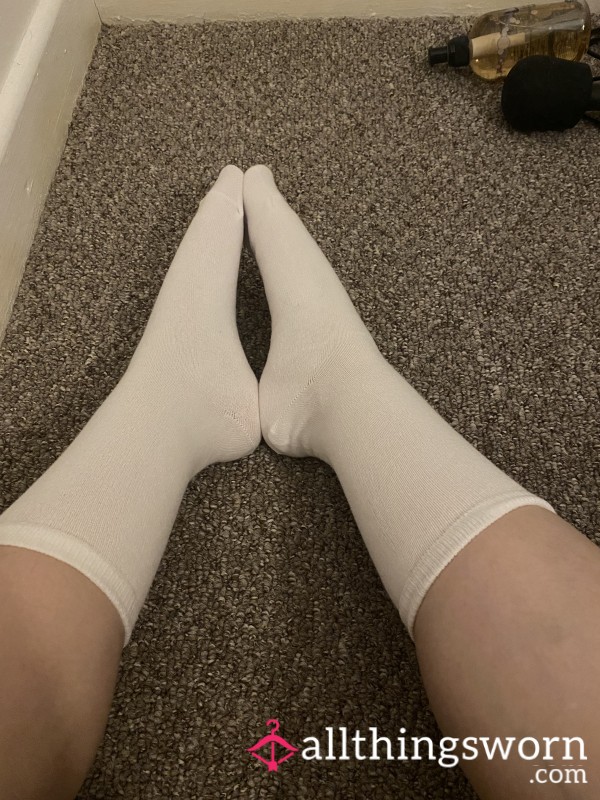 White Crew Socks🤍