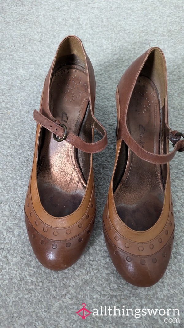 Worn Brown Leather Mary Jane Heels