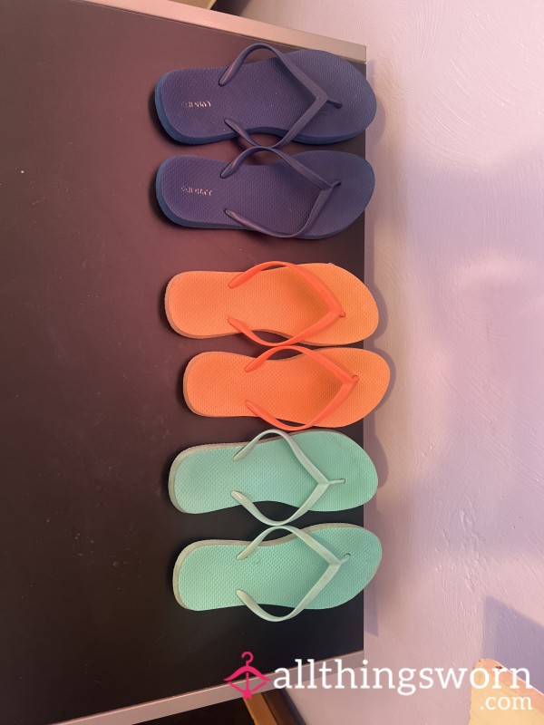 Worn Flip Flop-old Navy