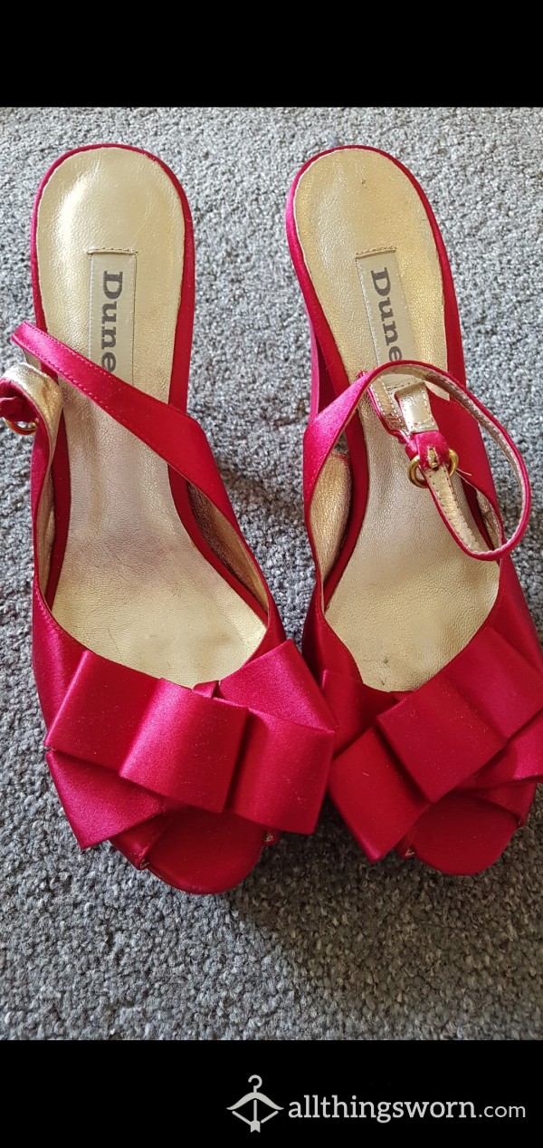 Worn Party Red P**p Toe Platforms Size 6 From Dune