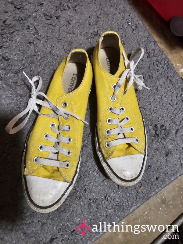 Yellow Converse | Size W 8 | Very Worn